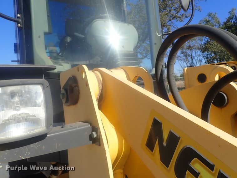 image for item DE0730 2003 New Holland W110  wheel loader