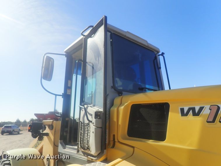 image for item DE0730 2003 New Holland W110  wheel loader