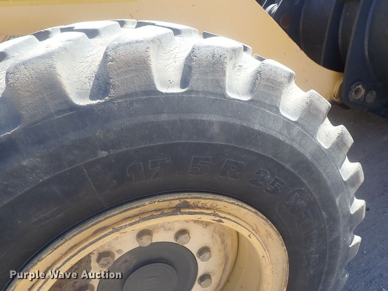 image for item DE0730 2003 New Holland W110  wheel loader