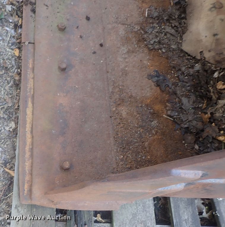 image for item DE0730 2003 New Holland W110  wheel loader