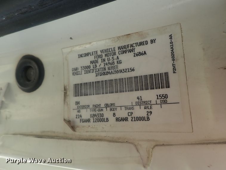 image for item DE0851 1992 Ford F800  crane truck