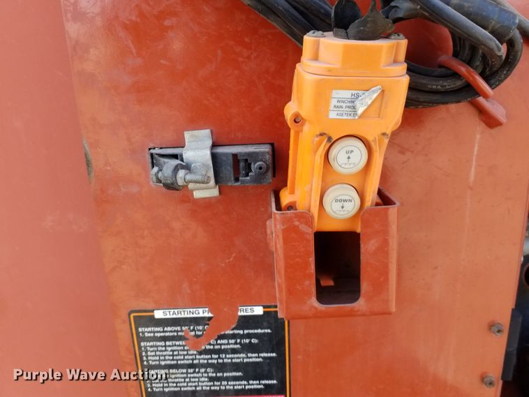 image for item DE7019 2004 Ditch Witch FX60 vacuum excavator