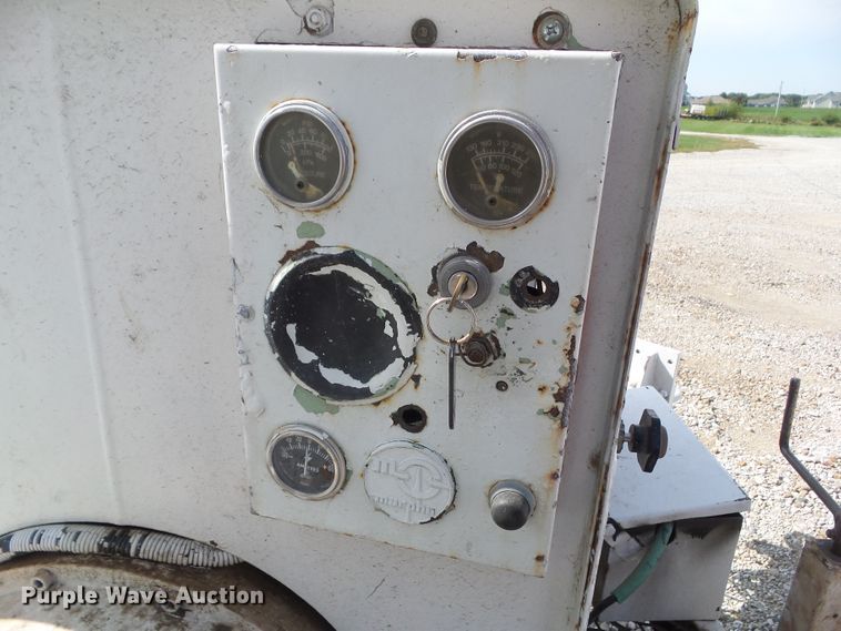 image for item DF0898 Wood Chuck WC16 wood chipper