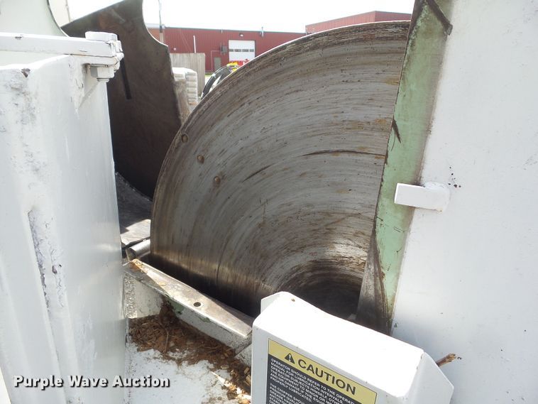 image for item DF0898 Wood Chuck WC16 wood chipper