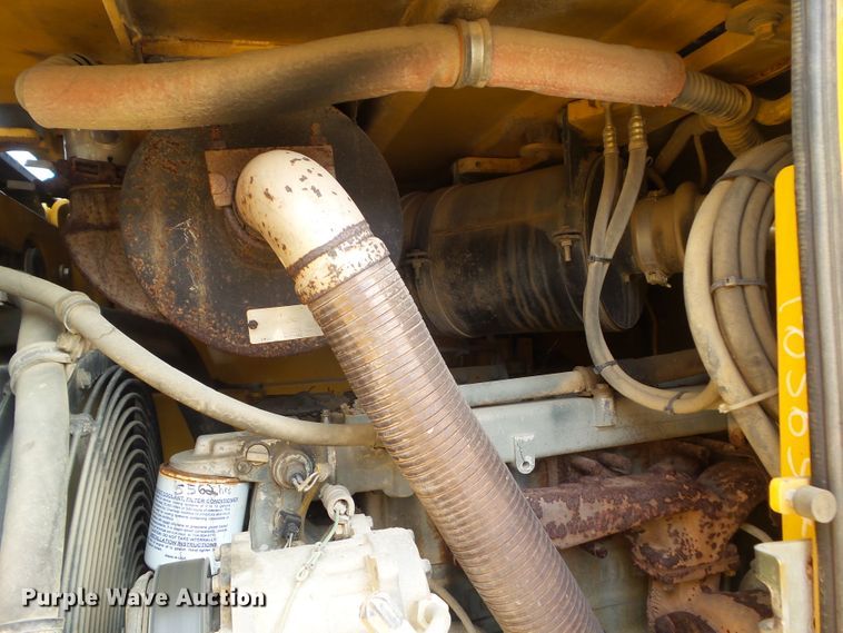 image for item DF0905 2004 John Deere 655C  Series II track loader