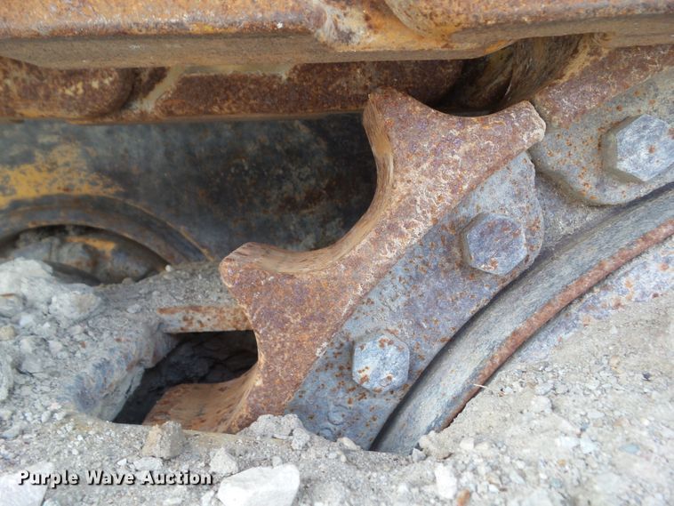 image for item DF0905 2004 John Deere 655C  Series II track loader