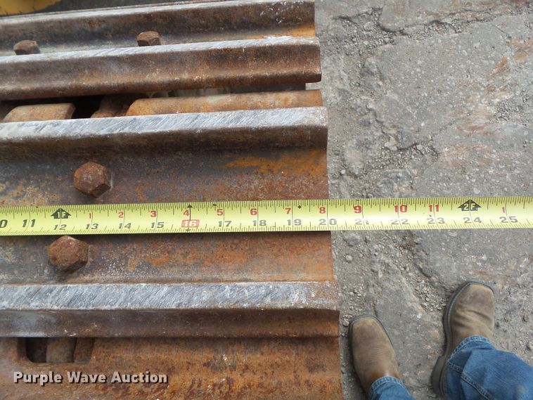 image for item DF0905 2004 John Deere 655C  Series II track loader