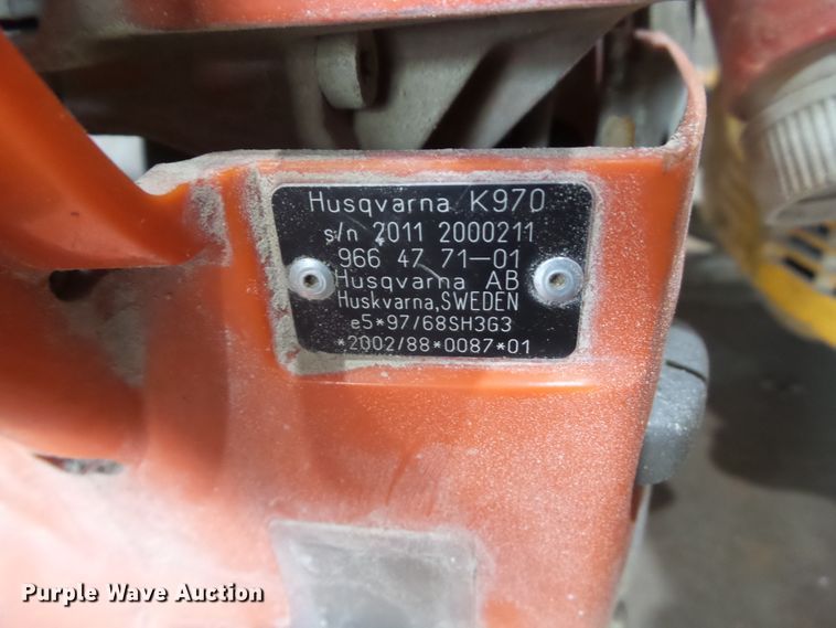 image for item DF0906 Approximately 7 cut off saws