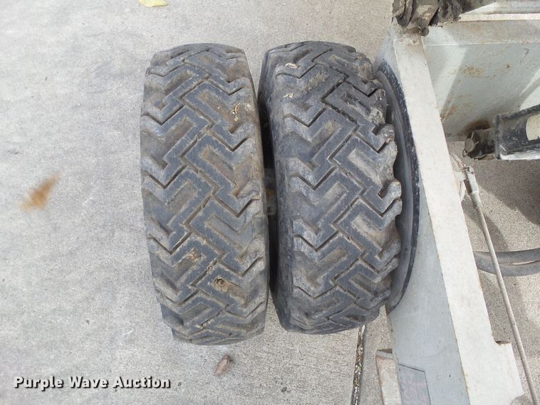 image for item DF0914 2004 Stone SB1600 power buggy