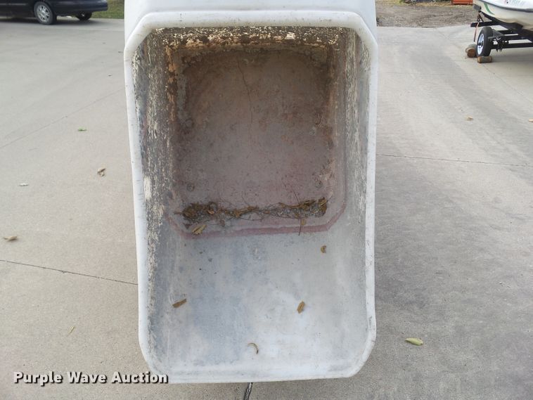 image for item DF0914 2004 Stone SB1600 power buggy