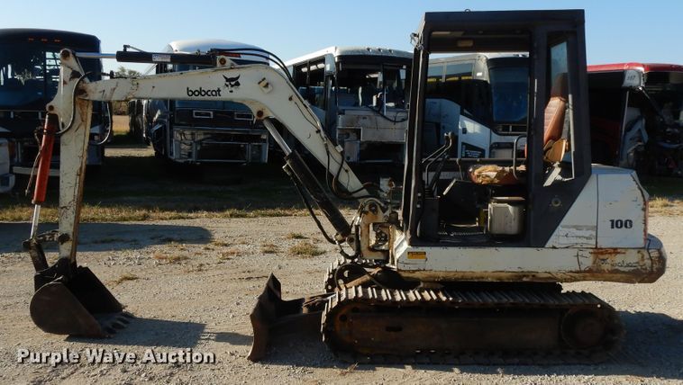 image for item DH0196 1988 Bobcat 100  mini excavator