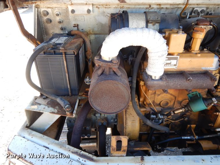 image for item DH0196 1988 Bobcat 100  mini excavator