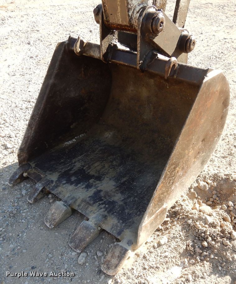 image for item DH0196 1988 Bobcat 100  mini excavator