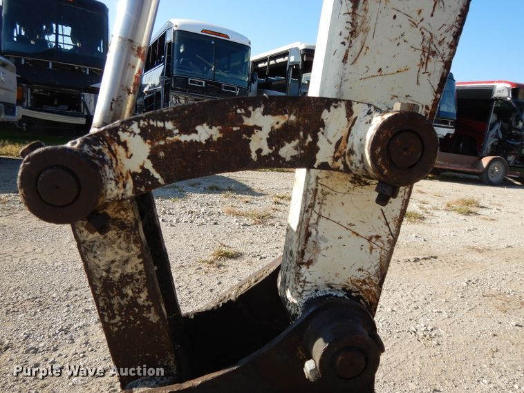 image for item DH0196 1988 Bobcat 100  mini excavator