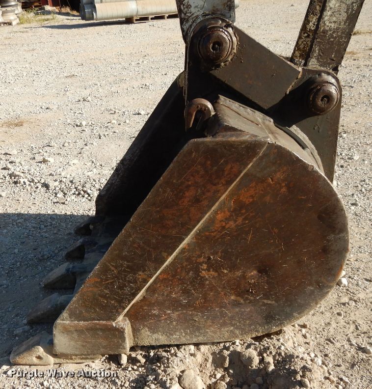 image for item DH0196 1988 Bobcat 100  mini excavator