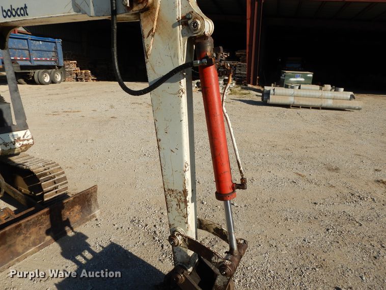 image for item DH0196 1988 Bobcat 100  mini excavator