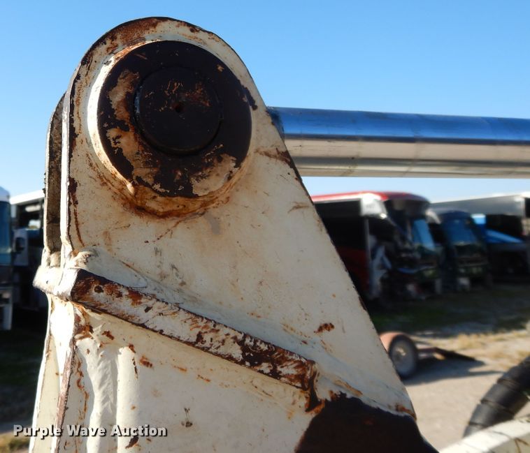 image for item DH0196 1988 Bobcat 100  mini excavator