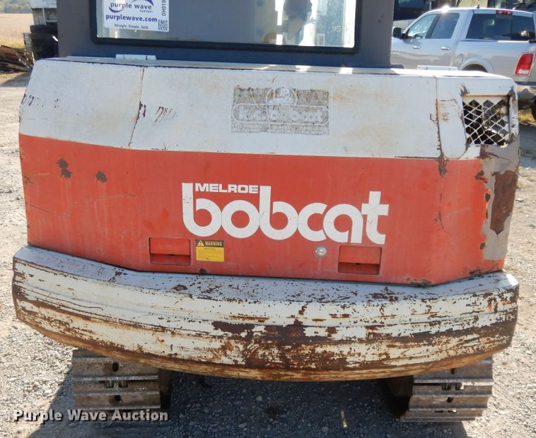 image for item DH0196 1988 Bobcat 100  mini excavator