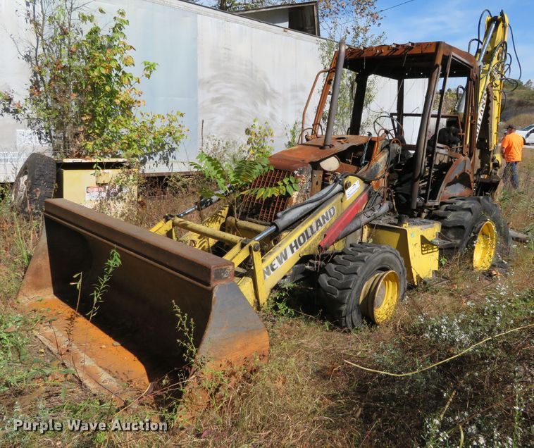 image for item DH3967 2007 New Holland B95  backhoe