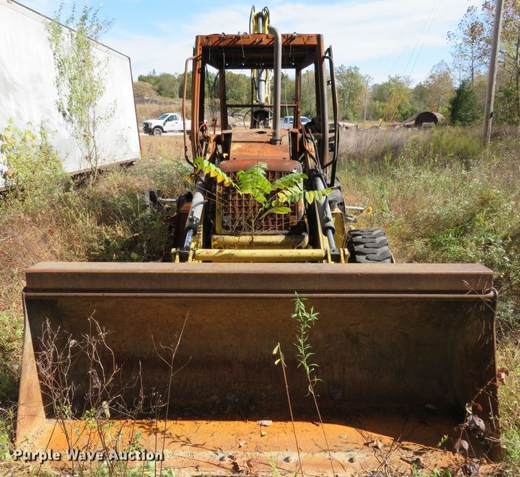 image for item DH3967 2007 New Holland B95  backhoe