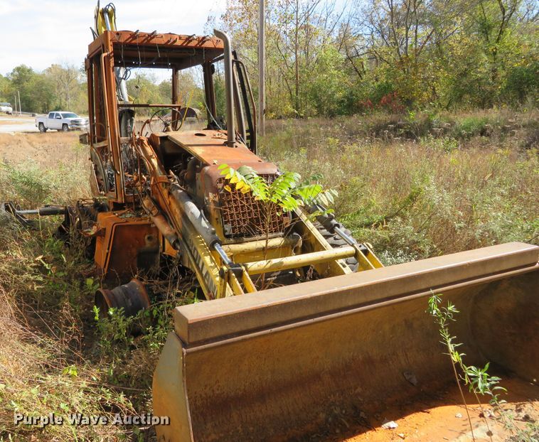 image for item DH3967 2007 New Holland B95  backhoe