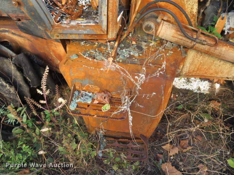 image for item DH3967 2007 New Holland B95  backhoe