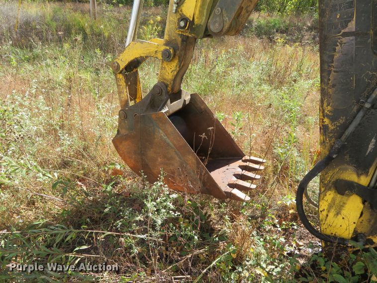 image for item DH3967 2007 New Holland B95  backhoe