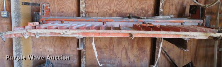 image for item DH3968 Swanson tailgate spreader