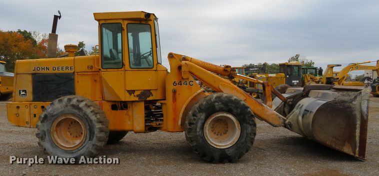 image for item DH3974 1984 John Deere 644C  wheel loader