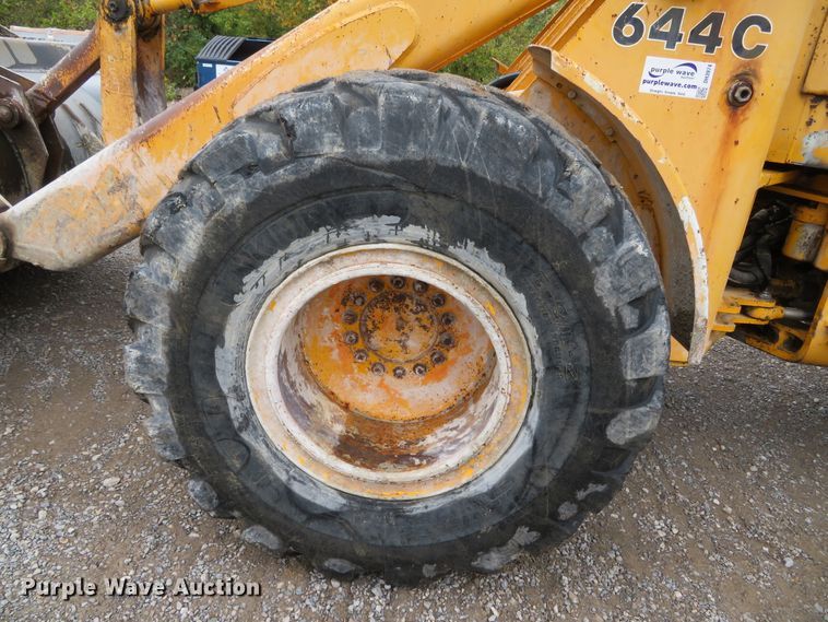 image for item DH3974 1984 John Deere 644C  wheel loader