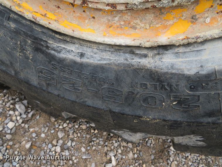 image for item DH3974 1984 John Deere 644C  wheel loader