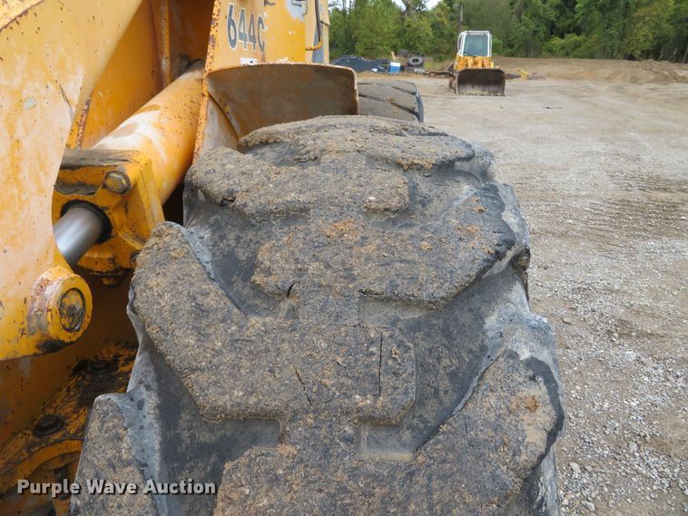 image for item DH3974 1984 John Deere 644C  wheel loader