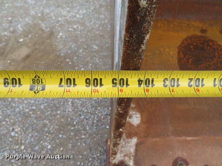 image for item DH3974 1984 John Deere 644C  wheel loader