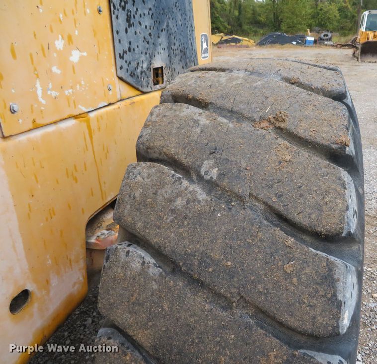 image for item DH3974 1984 John Deere 644C  wheel loader