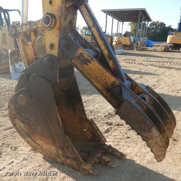 image for item DH5214 2000 Komatsu PC220LC-6LE  excavator