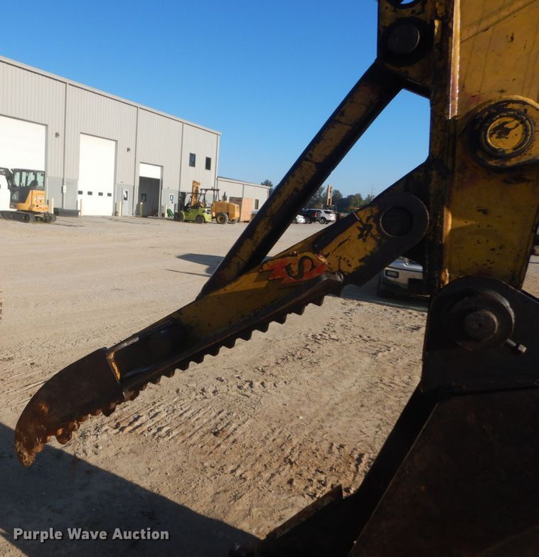 image for item DH5214 2000 Komatsu PC220LC-6LE  excavator