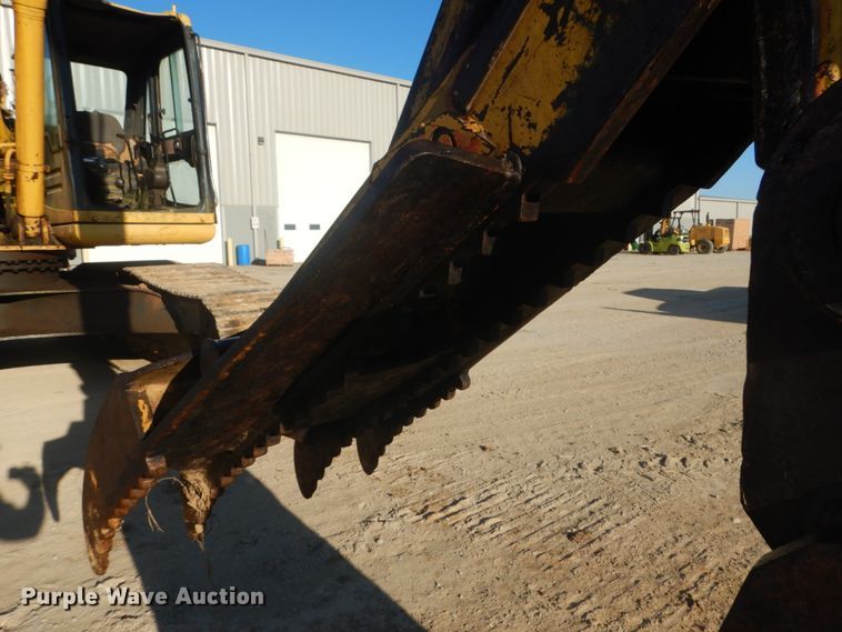 image for item DH5214 2000 Komatsu PC220LC-6LE  excavator
