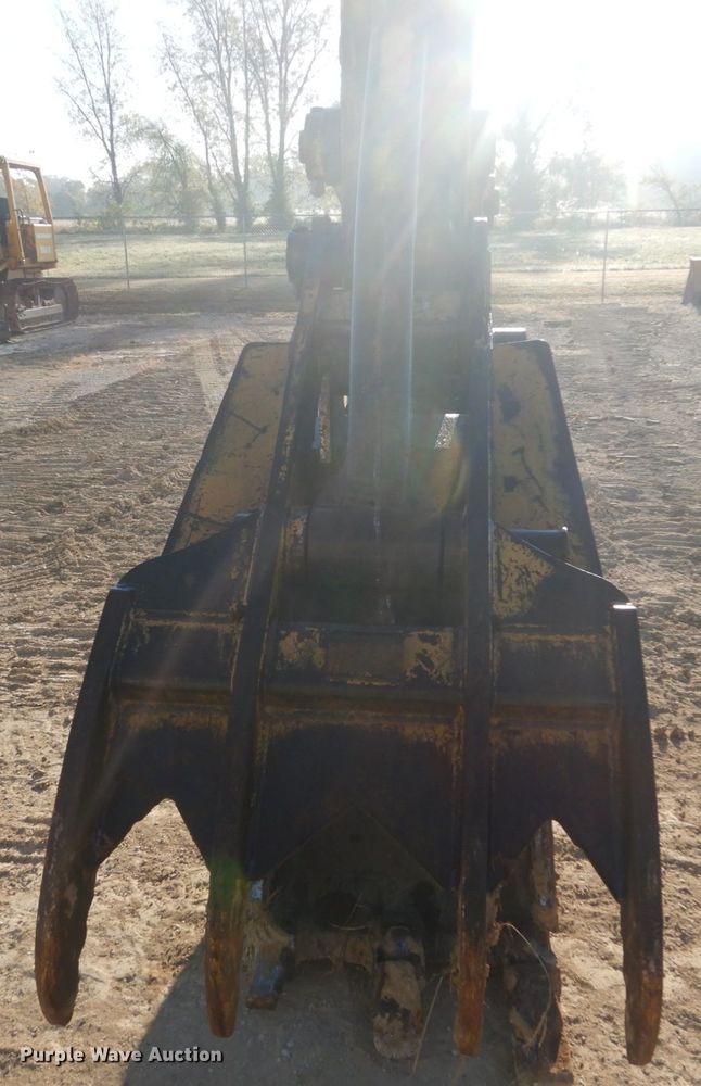 image for item DH5214 2000 Komatsu PC220LC-6LE  excavator
