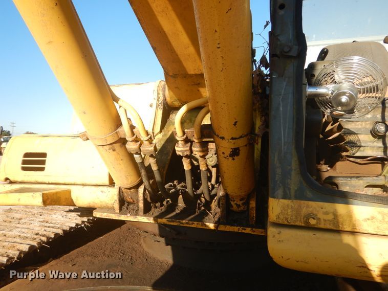 image for item DH5214 2000 Komatsu PC220LC-6LE  excavator