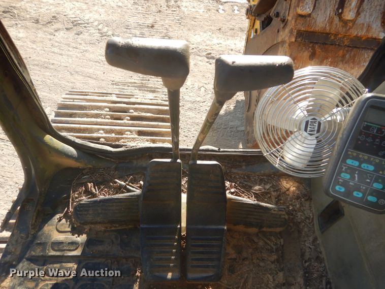 image for item DH5214 2000 Komatsu PC220LC-6LE  excavator