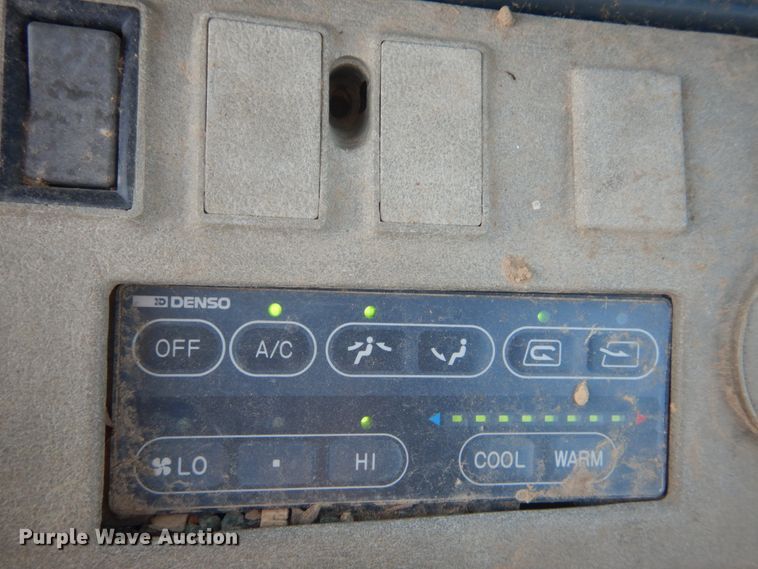 image for item DH5214 2000 Komatsu PC220LC-6LE  excavator