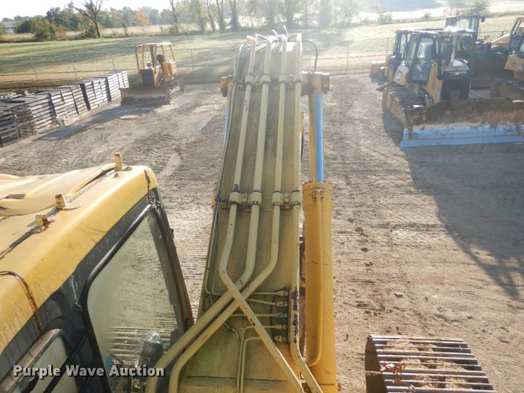 image for item DH5214 2000 Komatsu PC220LC-6LE  excavator