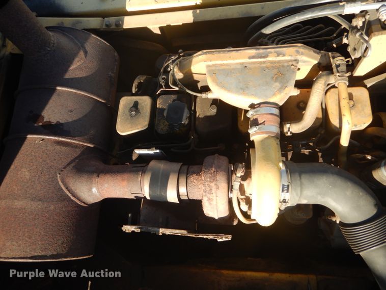 image for item DH5214 2000 Komatsu PC220LC-6LE  excavator