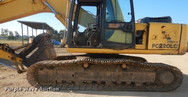 image for item DH5214 2000 Komatsu PC220LC-6LE  excavator