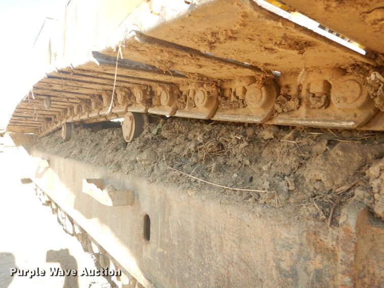 image for item DH5214 2000 Komatsu PC220LC-6LE  excavator