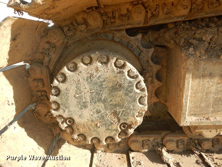 image for item DH5214 2000 Komatsu PC220LC-6LE  excavator