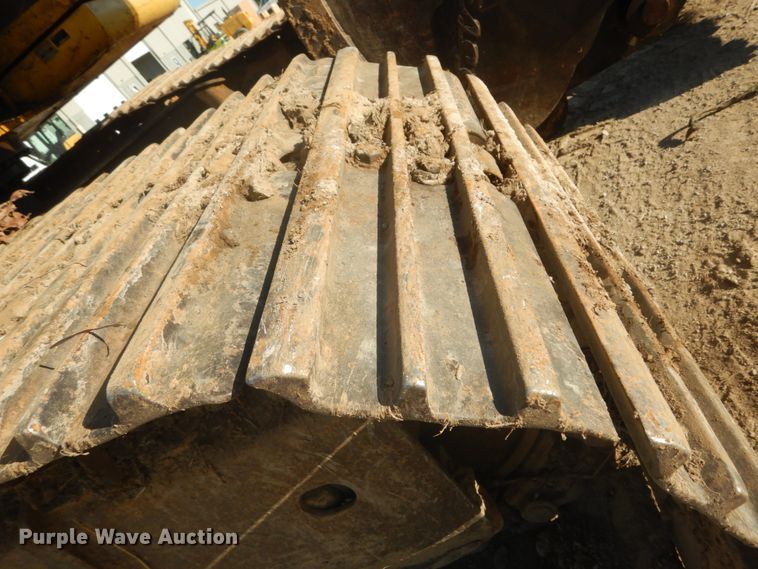 image for item DH5214 2000 Komatsu PC220LC-6LE  excavator