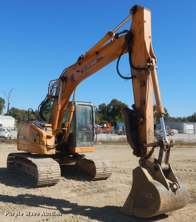 image for item DH5216 2004 Case CX135SR  excavator