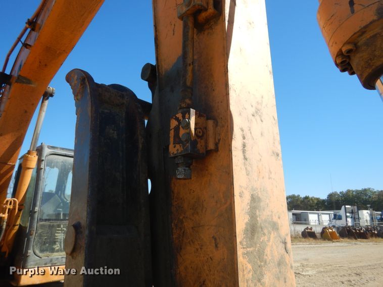 image for item DH5216 2004 Case CX135SR  excavator