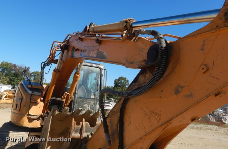 image for item DH5216 2004 Case CX135SR  excavator